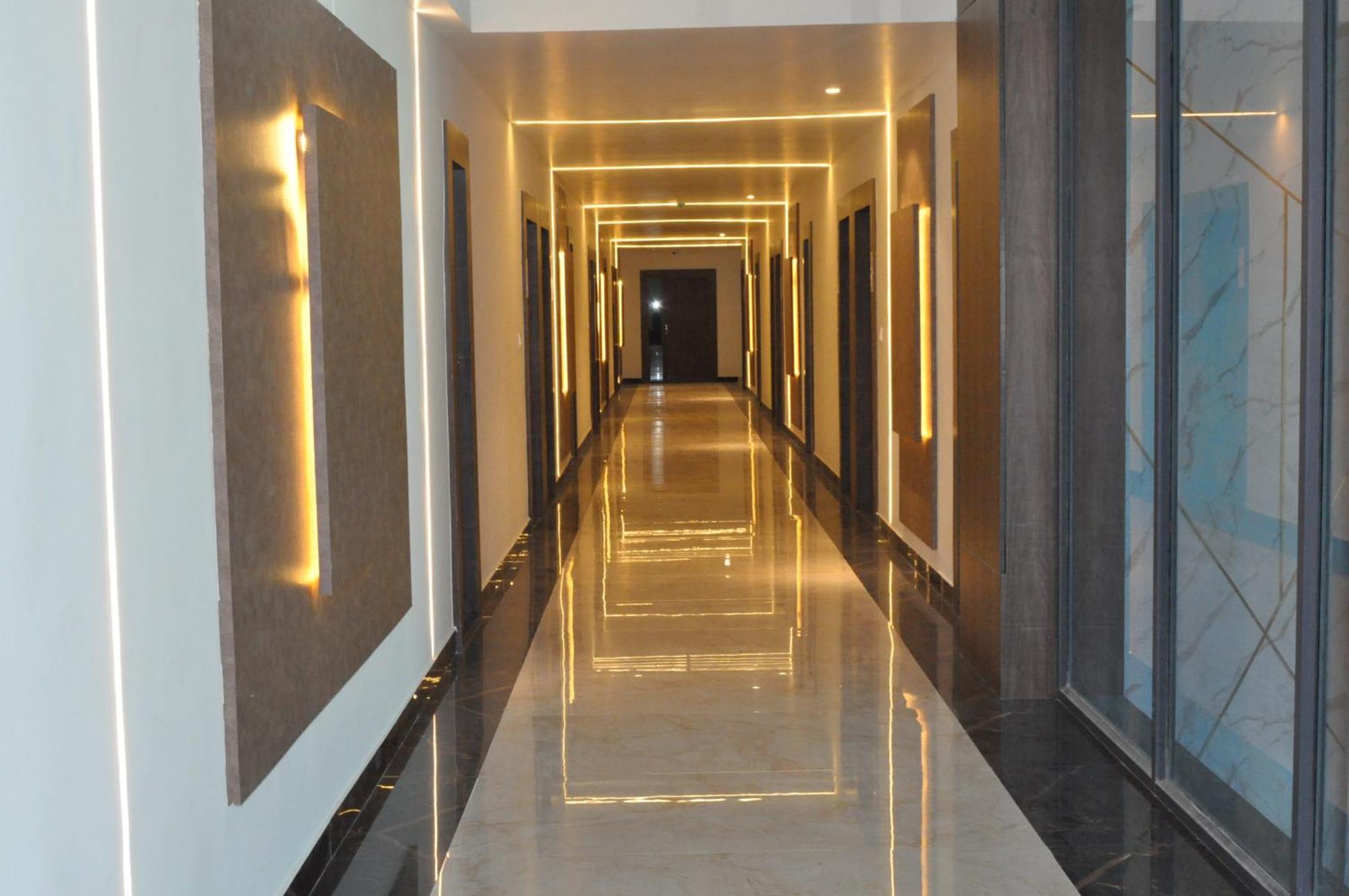 Silver Stone Park Resort, Kovilpatti Zewnętrze zdjęcie